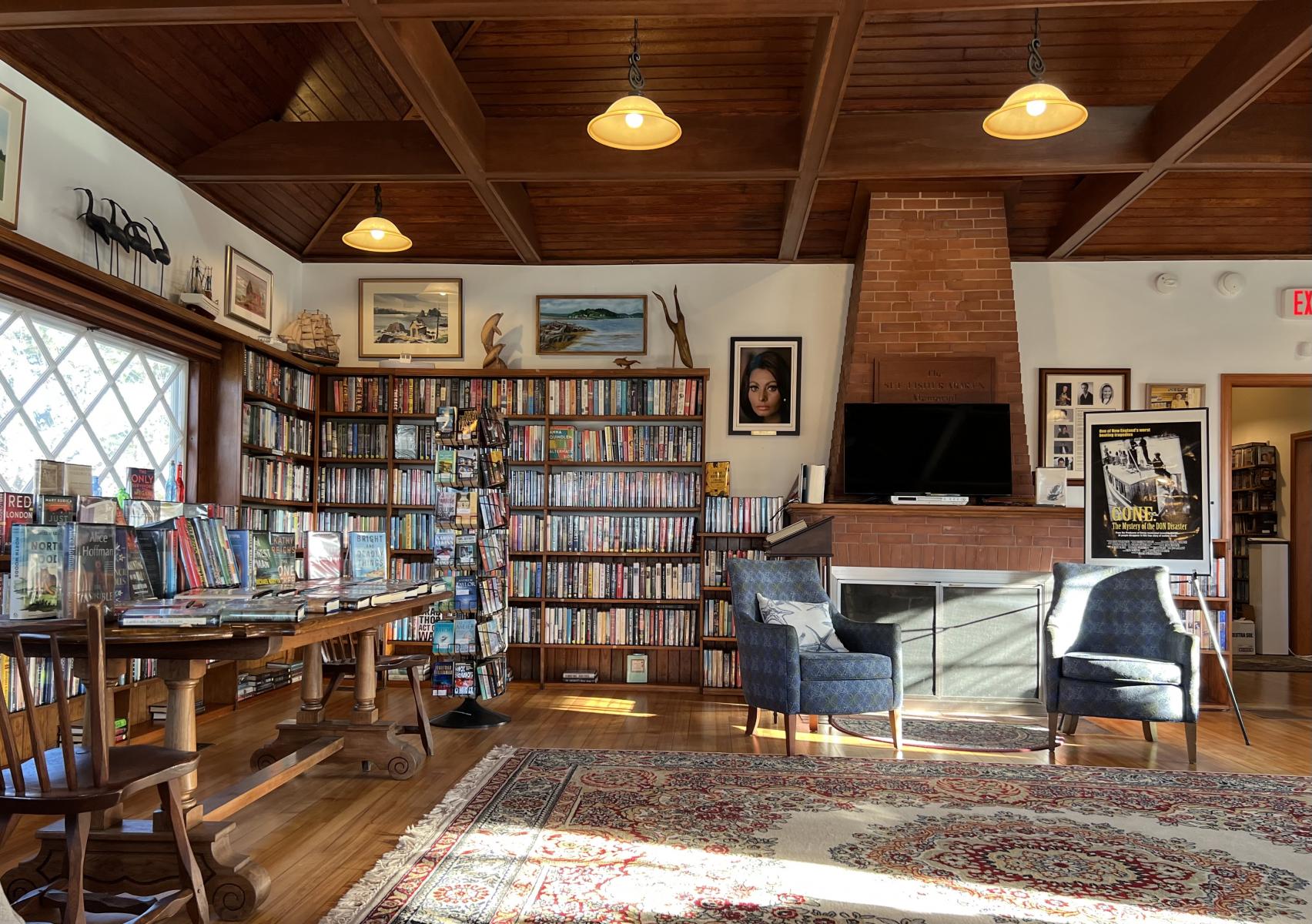 Snapshot of the cozy interior of the library on Orr's Island, Maine.