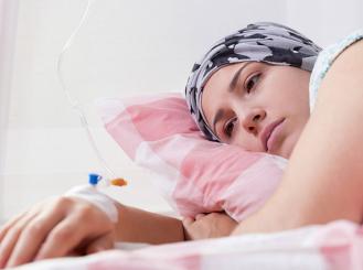 women with cancer resting