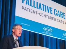 Photo of Dr. Daniel B. Hinshaw at the 2016 Palliative Care in Oncology Symposium